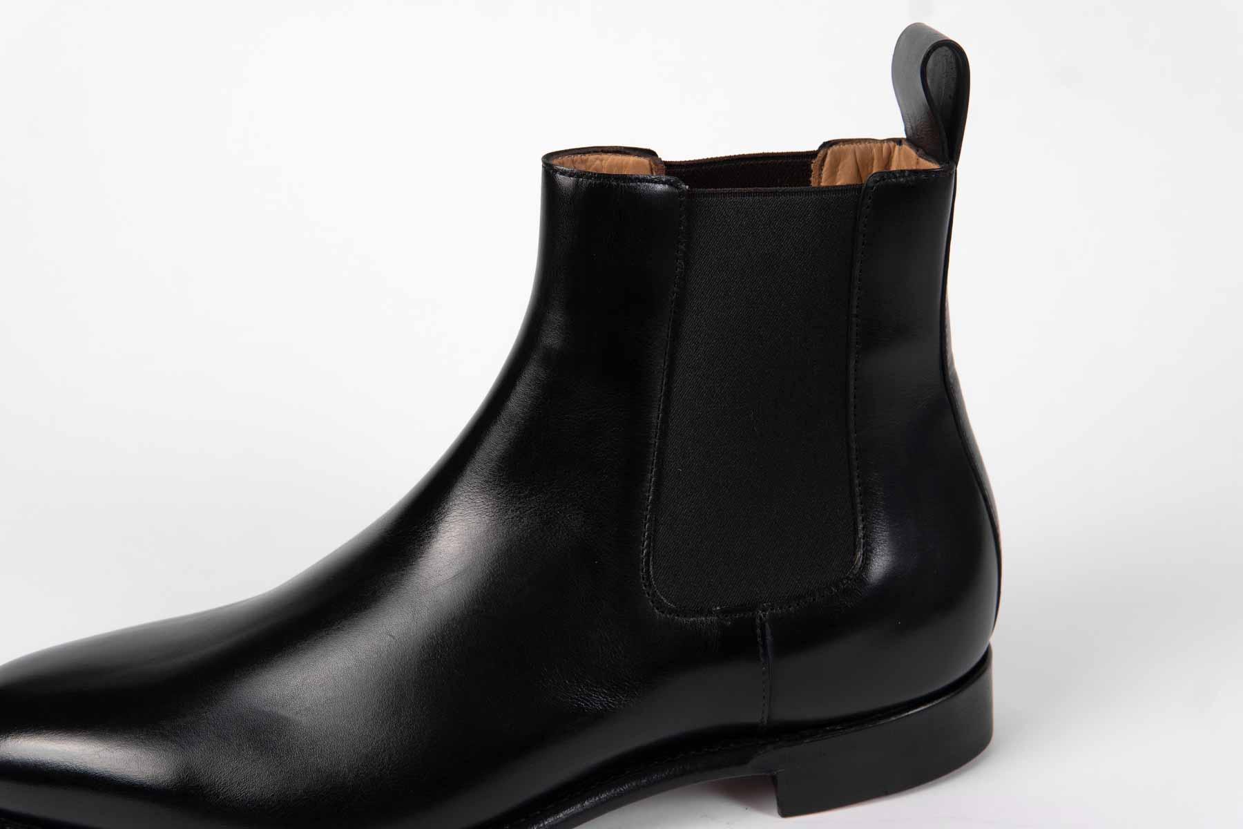 Carlos Santos 9978 Chelsea Boots In Black Calf