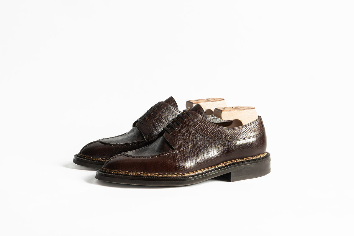 Enzo Bonafe Art. 2475 Norwegian Split-Toe Derby In Horween Hatchgrain