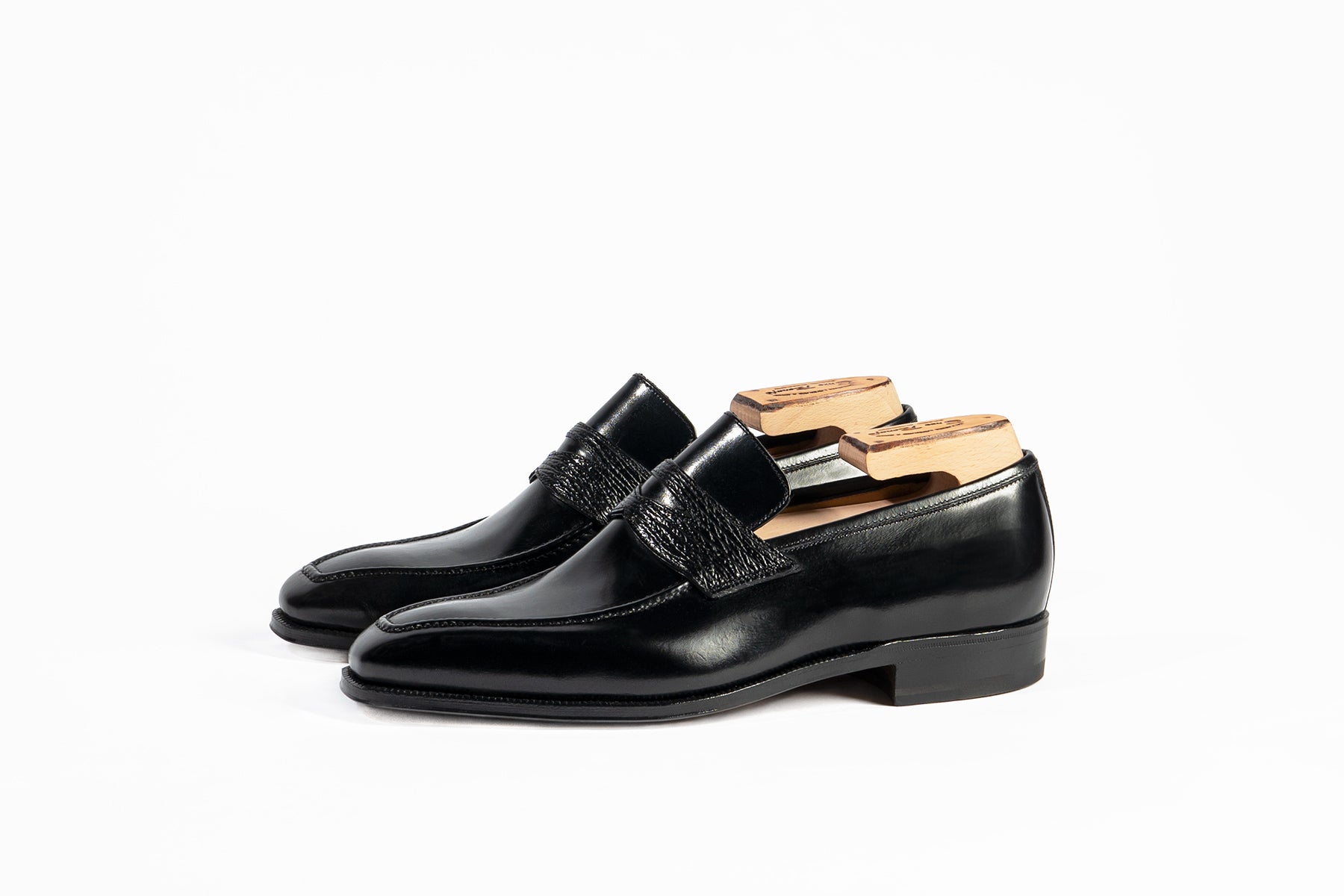 Enzo Bonafe Art. 3728 Penny Loafers In Black Calf & Shark Leather
