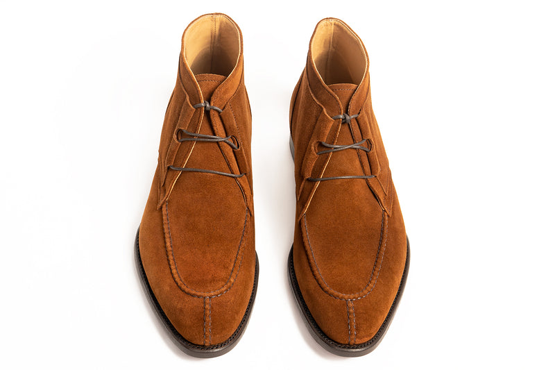 Carlos Santos 9989 Split-Toe Chukka Boots In Mid-Brown Suede GMTO